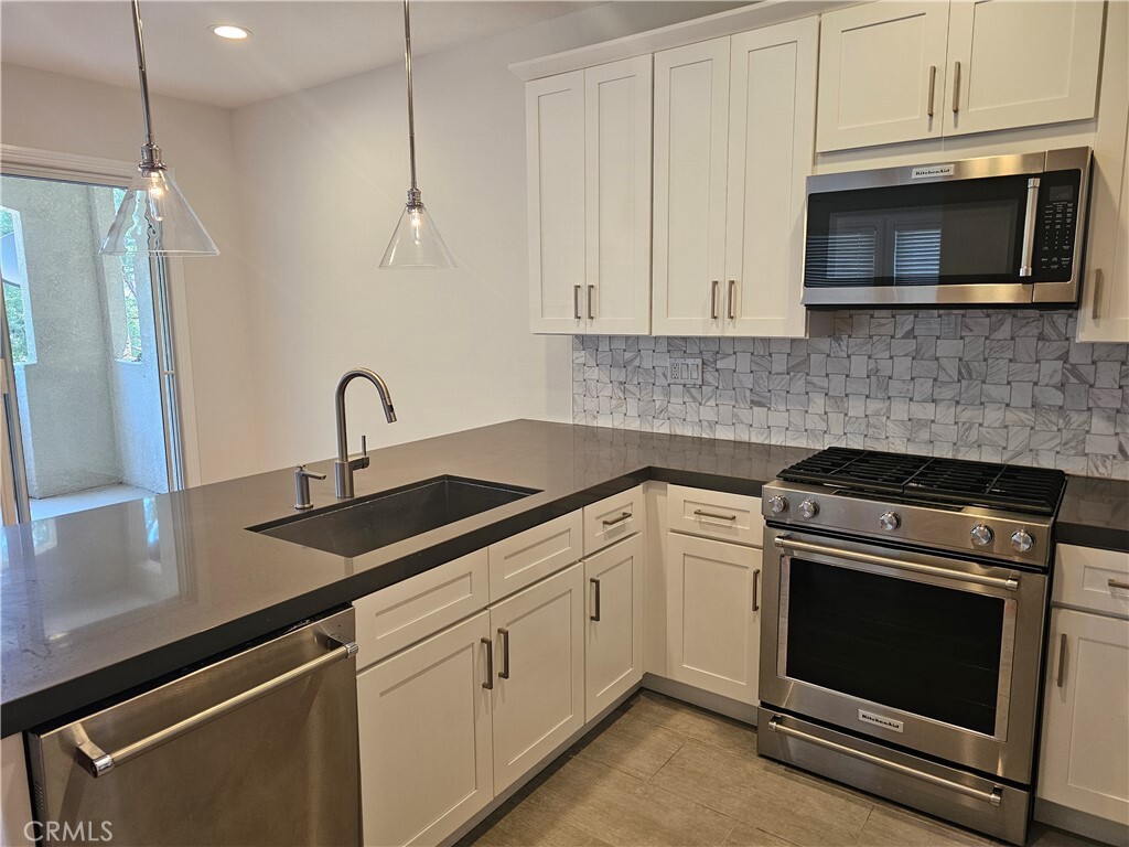 Property Photo: 85 White Sands CA 92679
