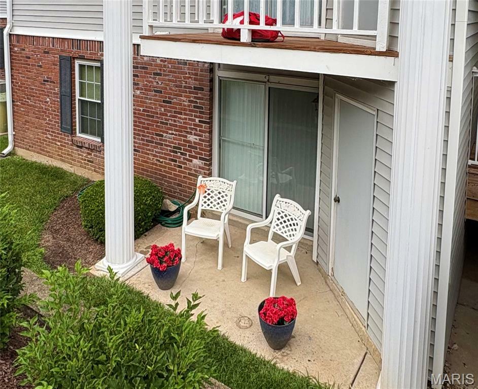 Property Photo:  1239 Creve Coeur Crossing Lane C  MO 63017 