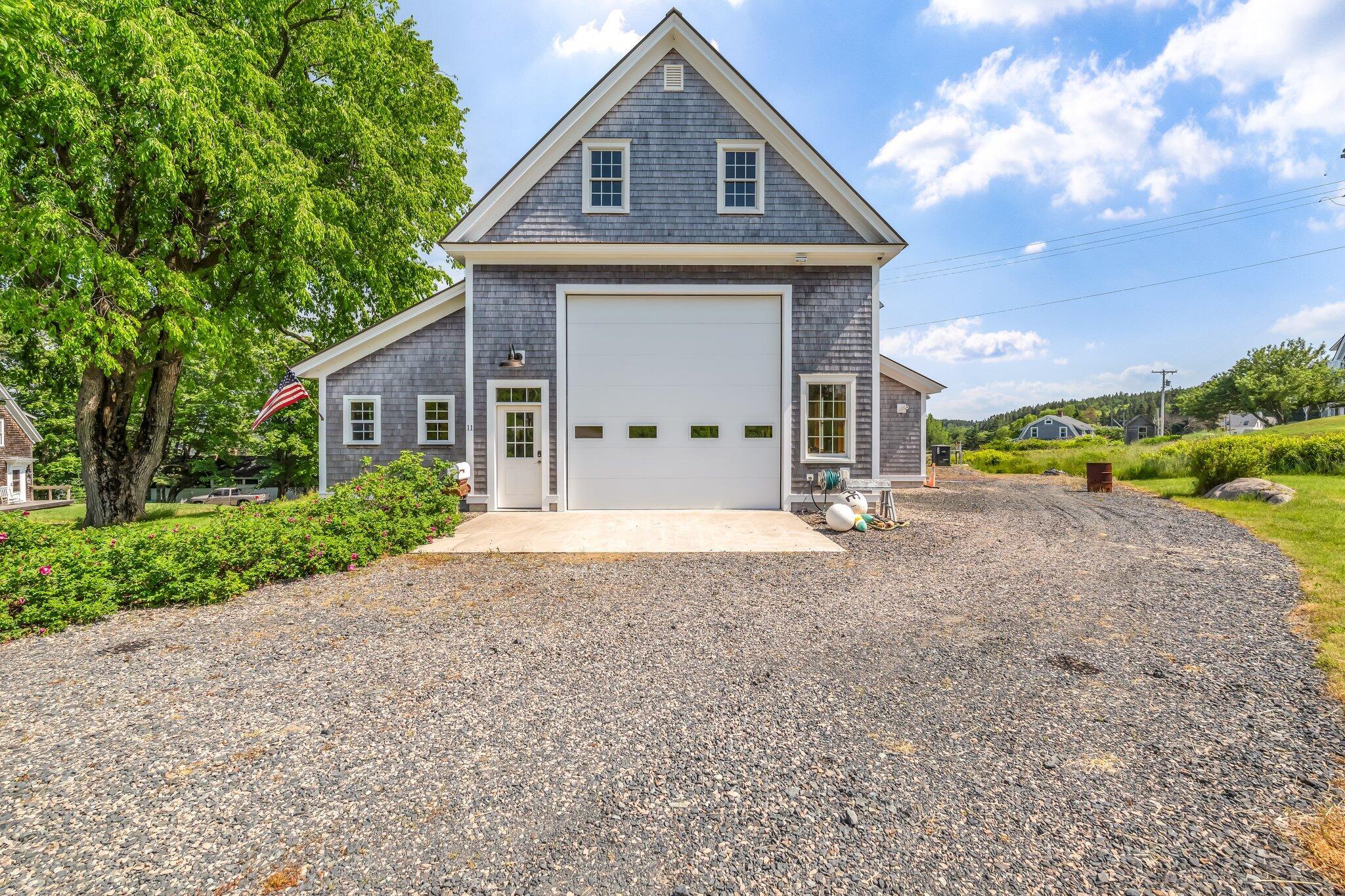 Property Photo: 11 Steamboat Hill Road ME 04685