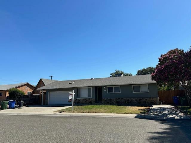 Property Photo: 273 Palin CA 95632