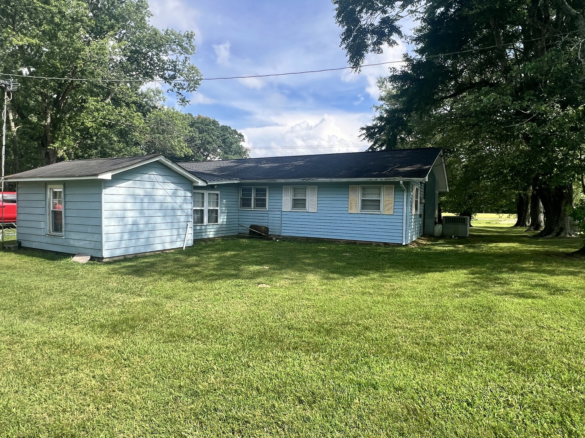Property Photo: 82 Matts Hollow Rd TN 37355