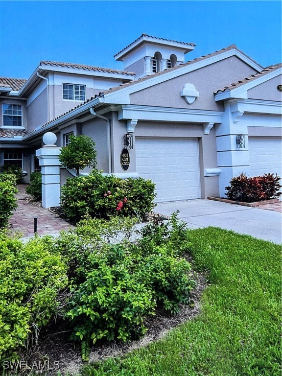 3975 Deer Crossing Court 102  Naples FL 34114 photo