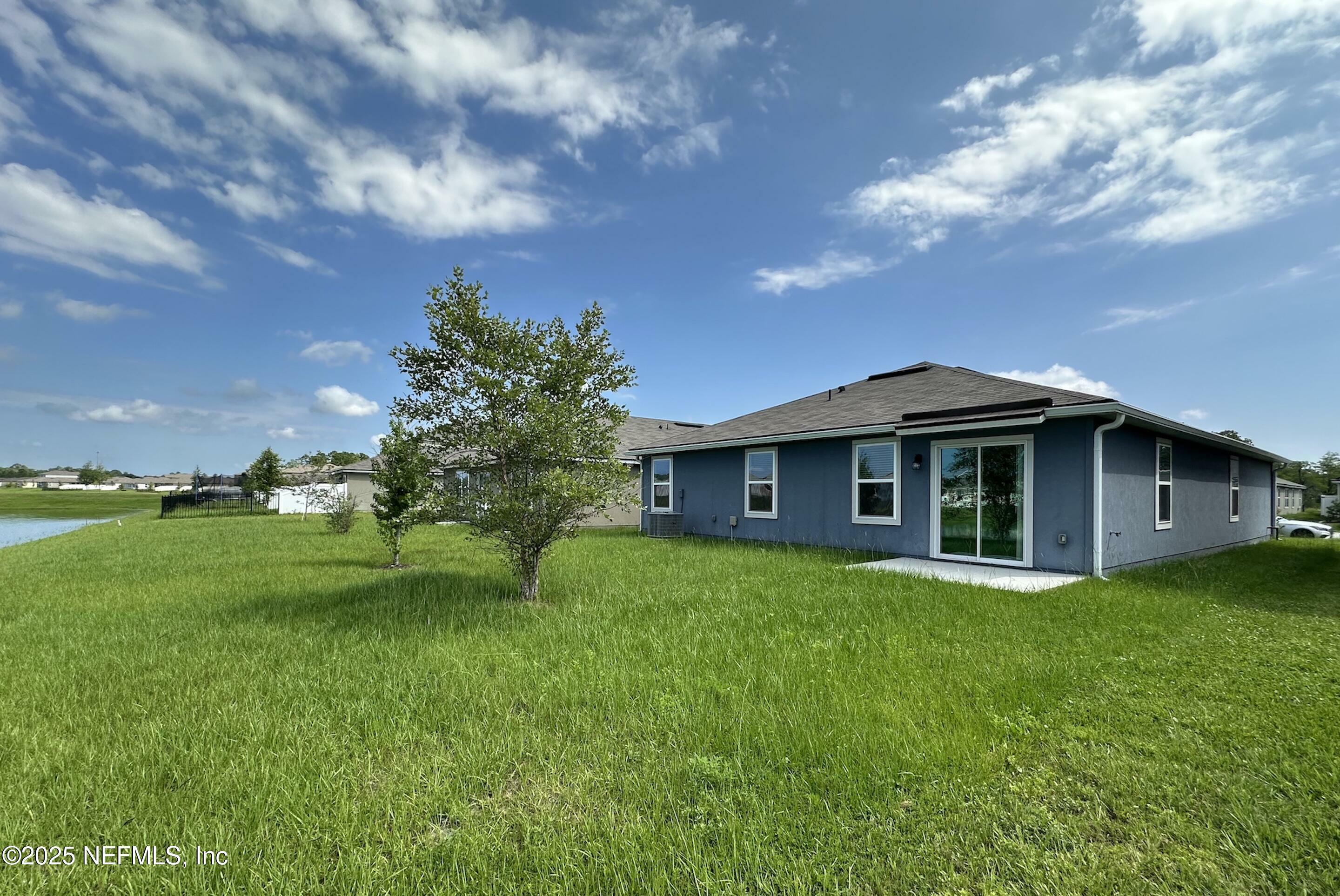 Property Photo:  2693 Oak Stream Drive  FL 32043 