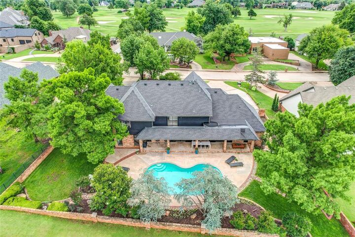 Property Photo:  5801 Oak Tree Road  OK 73025 