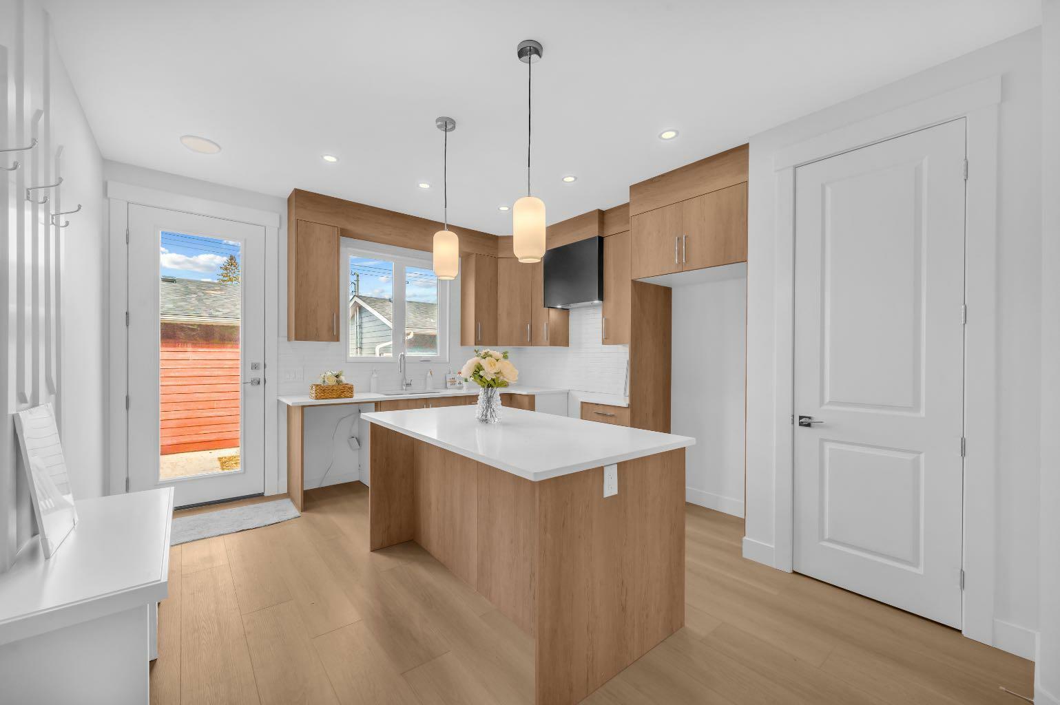 Photo de la propriété: 426 13 Avenue NE 2 AB T2E 1C2