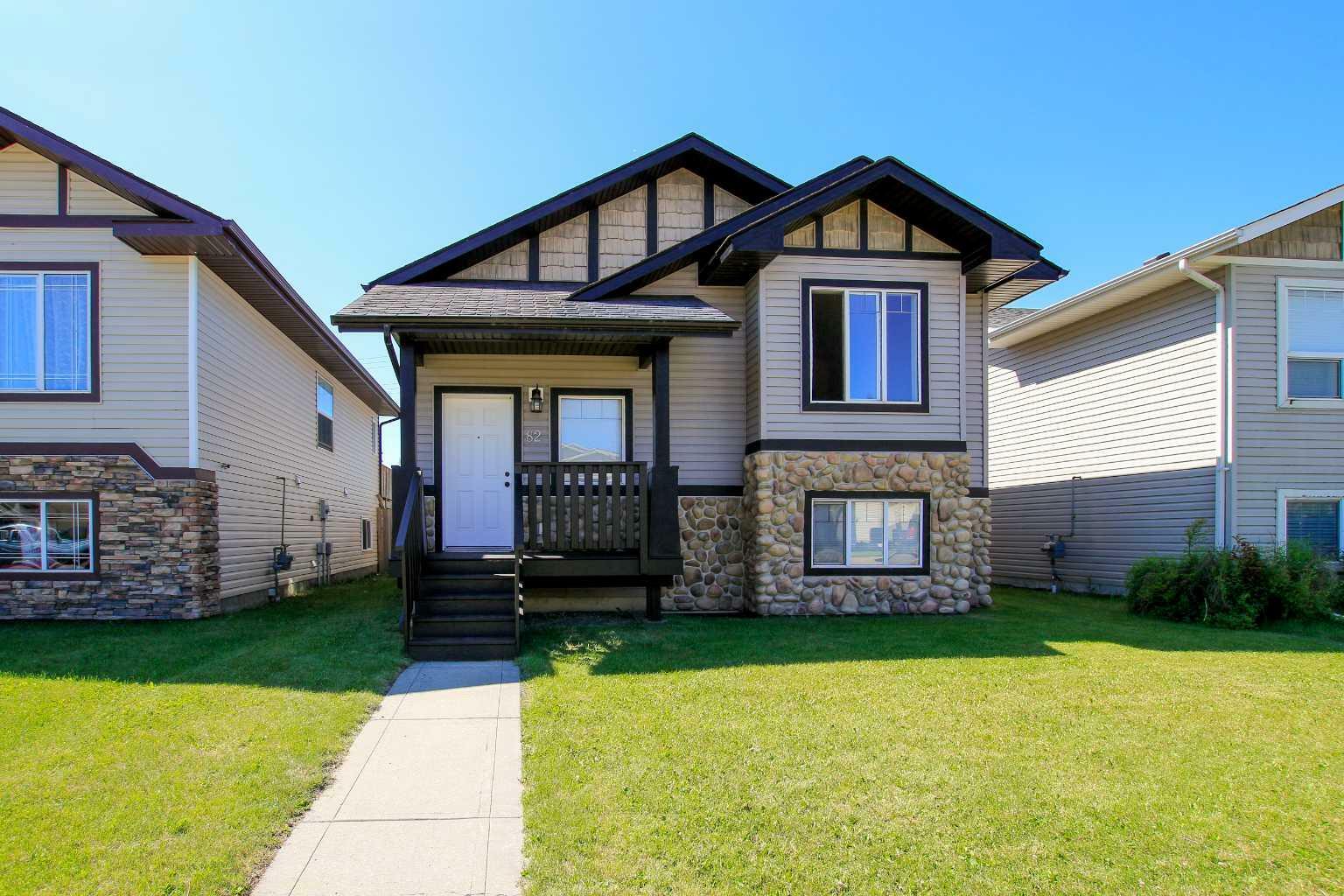 82 Ireland Crescent  Red Deer AB T4R 3K7 photo
