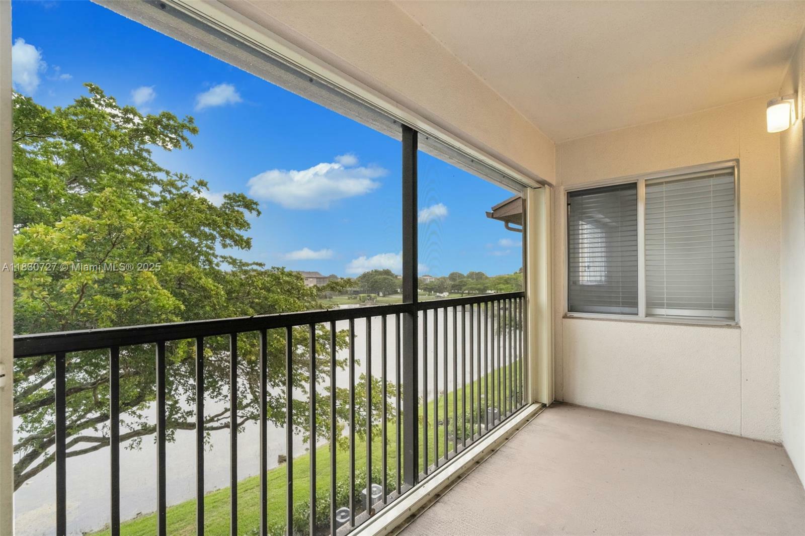 13701 SW 12th St 405A  Pembroke Pines FL 33027 photo