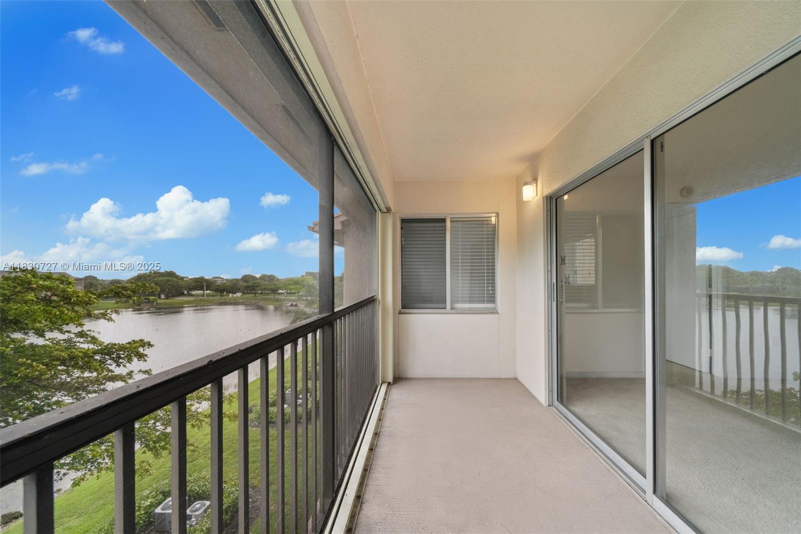 Property Photo: 13701 SW 12th St 405A FL 33027