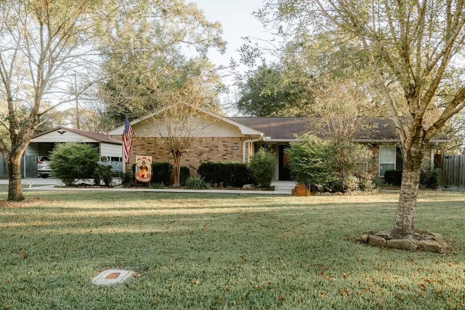 Property Photo:  120 Co Rd 774  TX 77612 