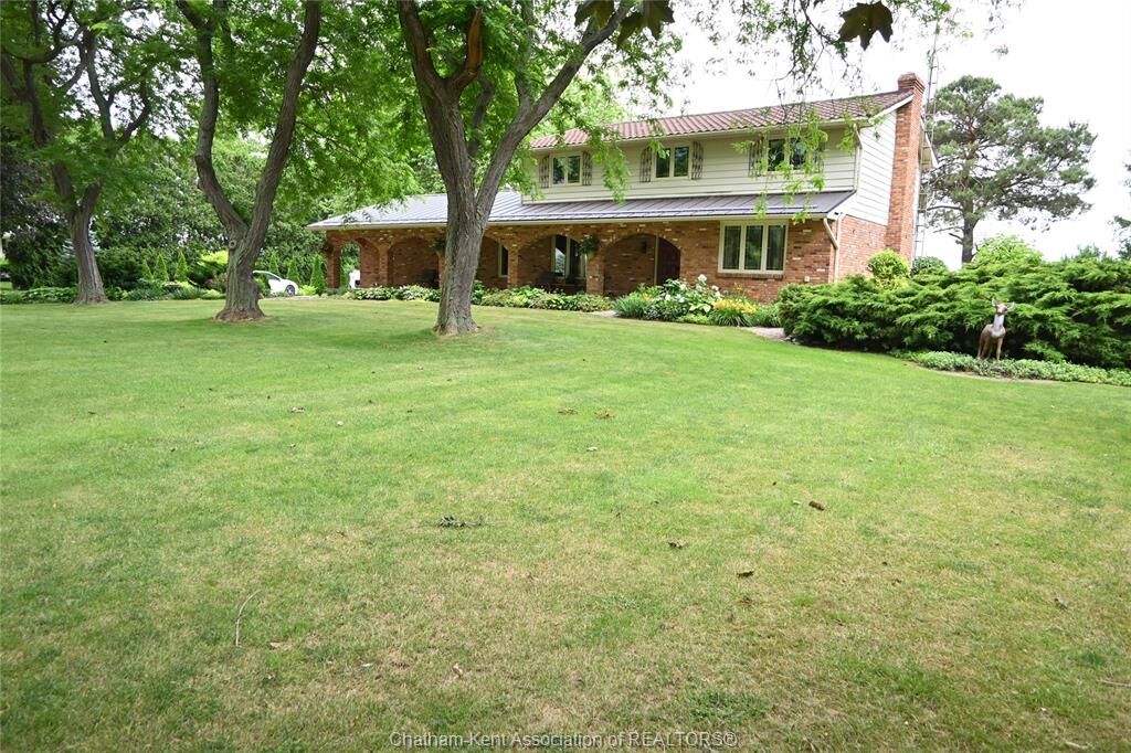Property Photo:  6774 Riverview Line  ON N7M 5T1 