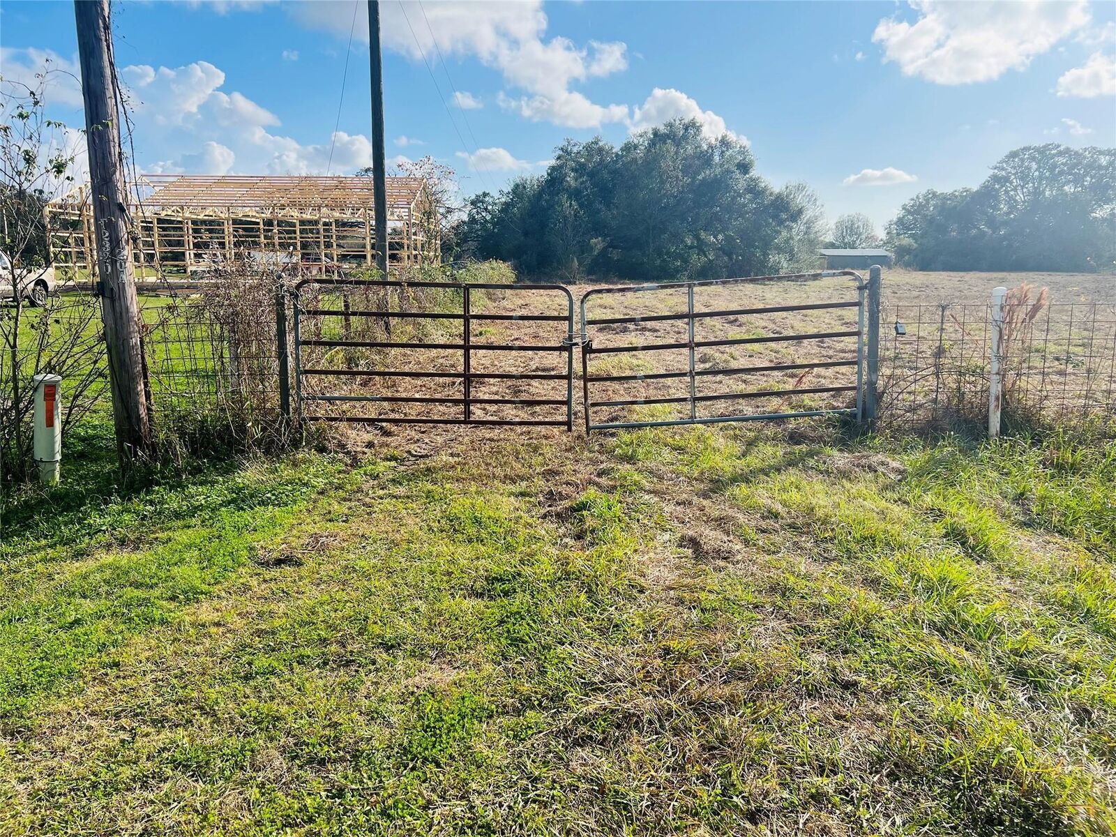 Property Photo: 0-10 Acres County Road 219 Road TX 77515