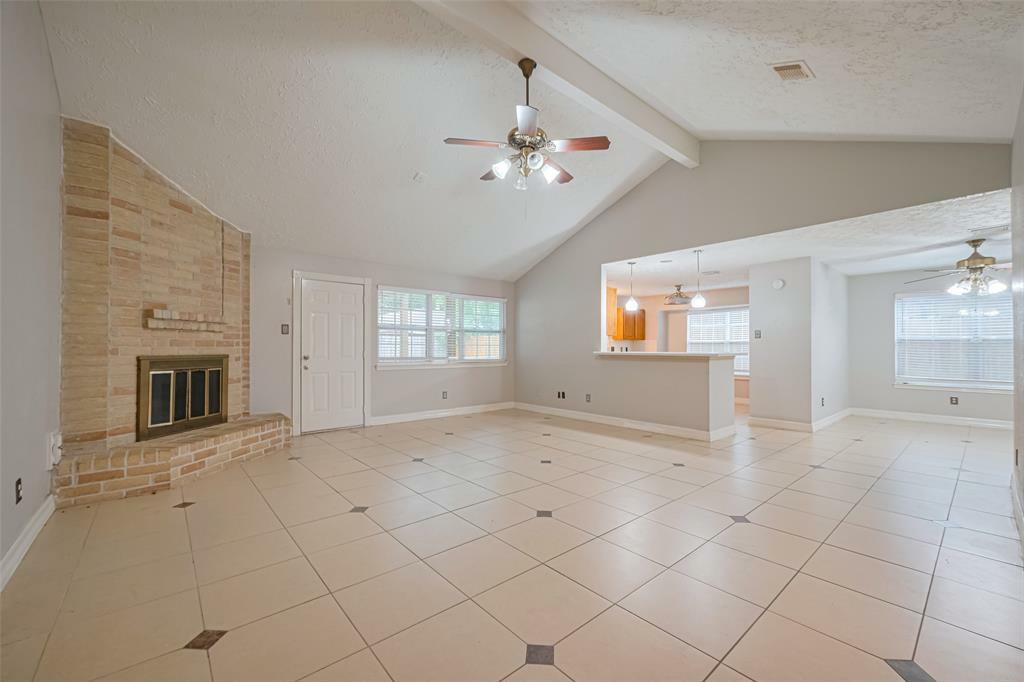 Property Photo: 3714 Parkridge Glen Drive TX 77082