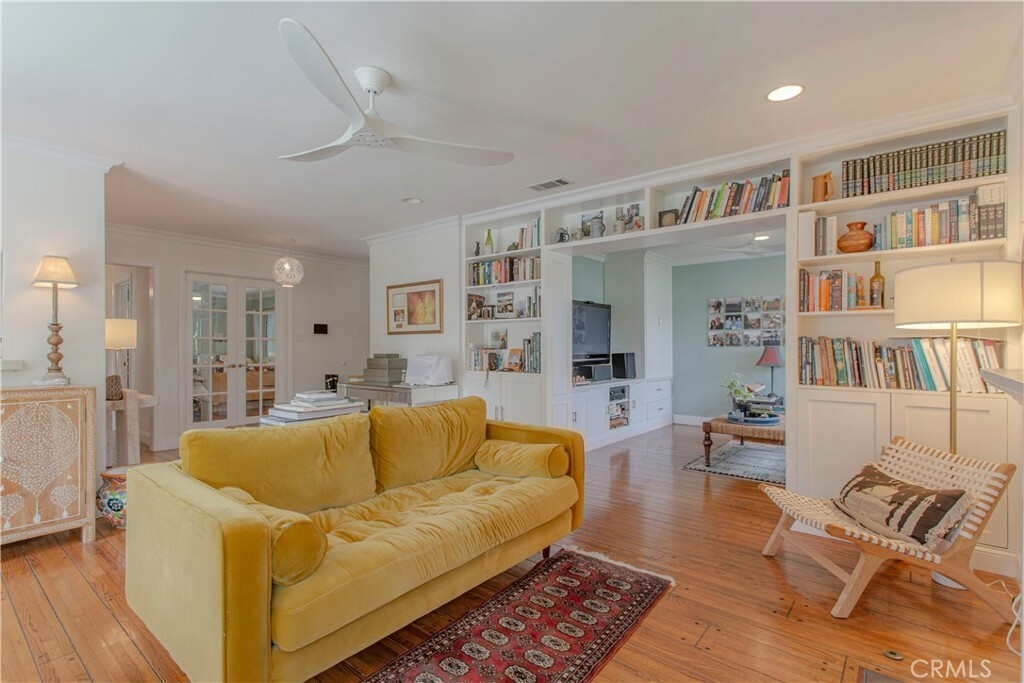 Property Photo: 7520 W 90th Street CA 90045