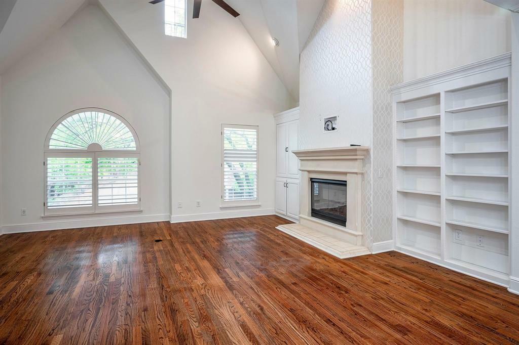 Property Photo: 4144 Towne Green Circle TX 75001