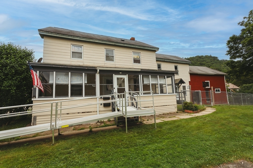 Property Photo: 16 Green St MA 01370