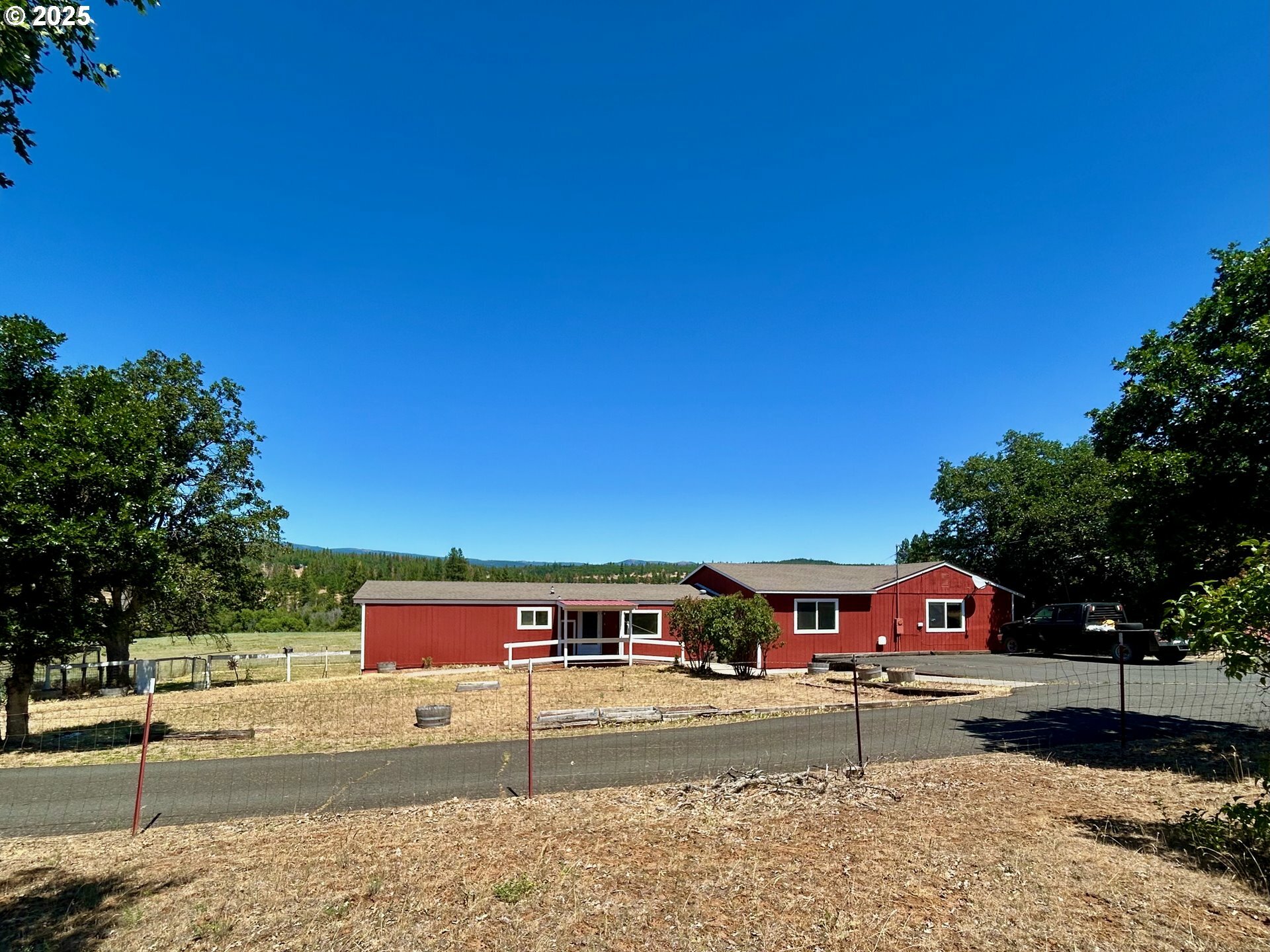 Property Photo: 195 Woodland Rd WA 98620