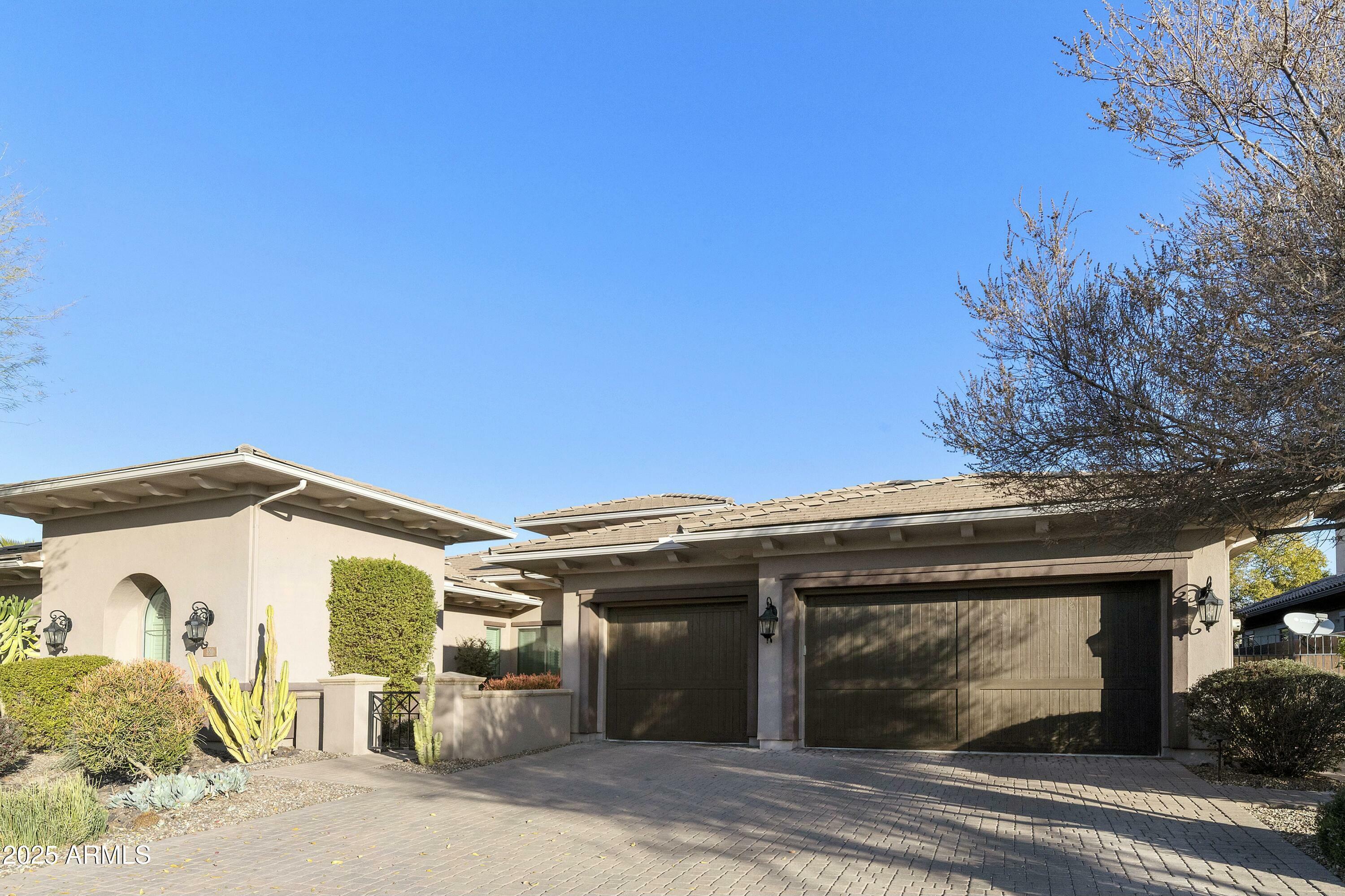 350 W Yellowstone Way  Chandler AZ 85248 photo