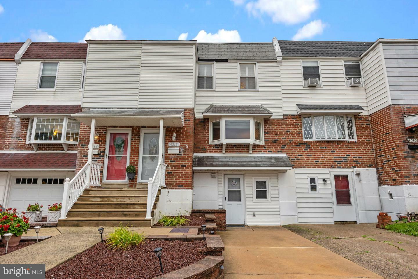 Property Photo:  4312 Greenmount Road  PA 19154 