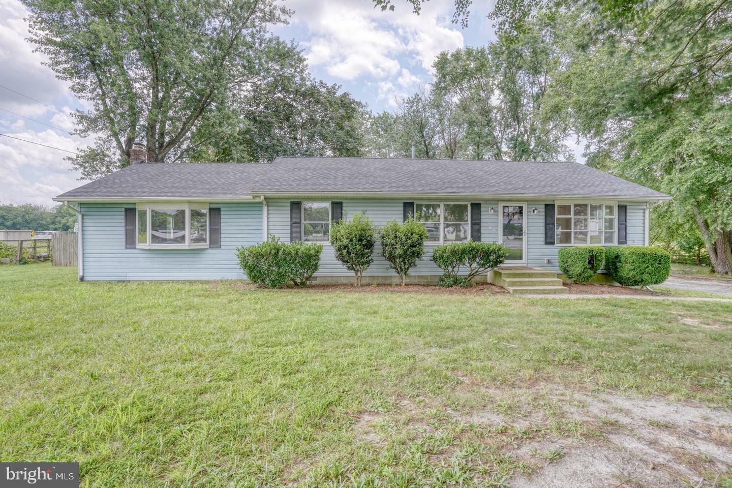 Property Photo:  3608 W Denneys Road  DE 19904 