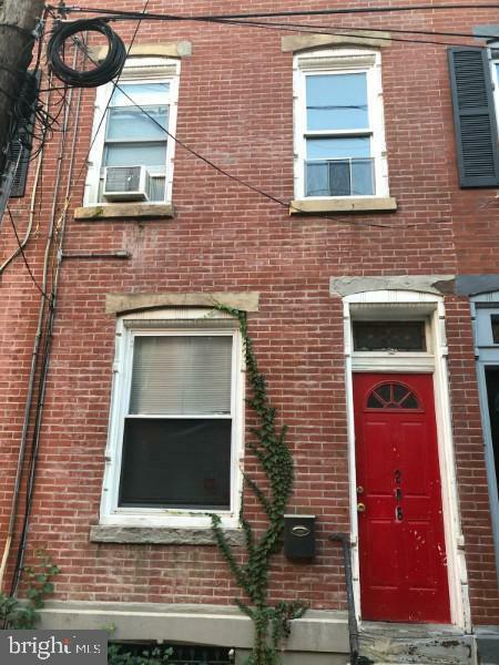 208 W George Street  Philadelphia PA 19123 photo