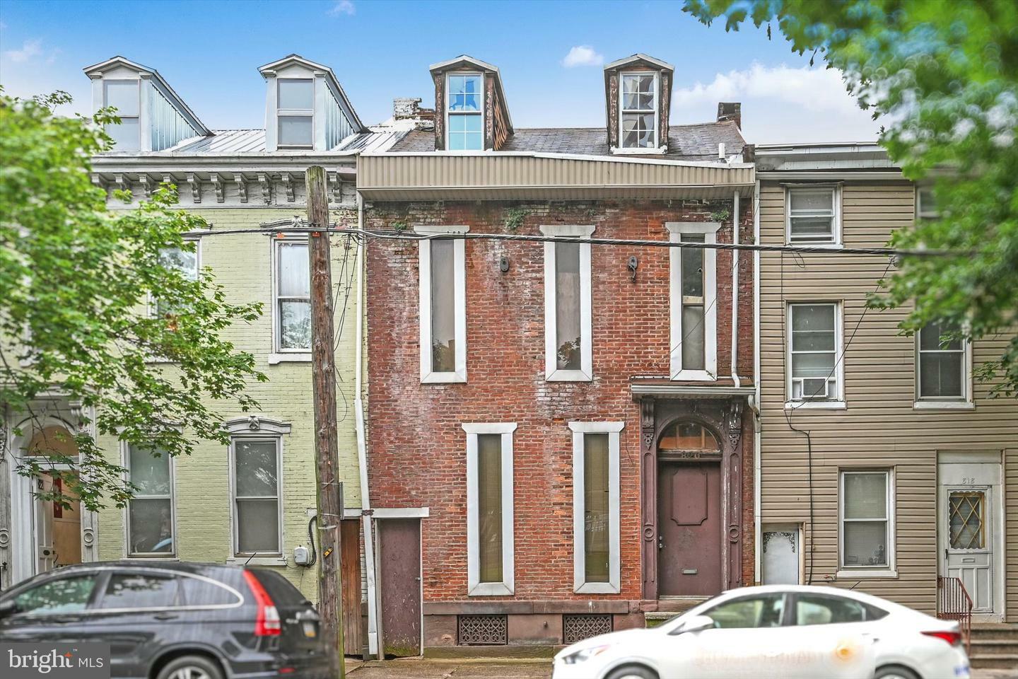 820 Franklin Street  Reading PA 19602 photo