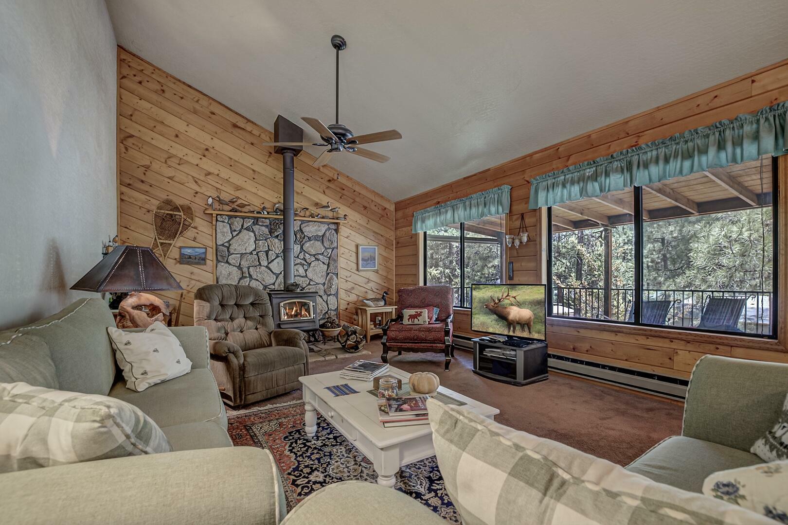 Property Photo: 8148 W Bonnie Brae Drive AZ 85544