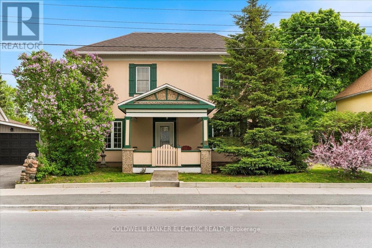Property Photo: 79 Doxsee Avenue North ON K0L 1L0