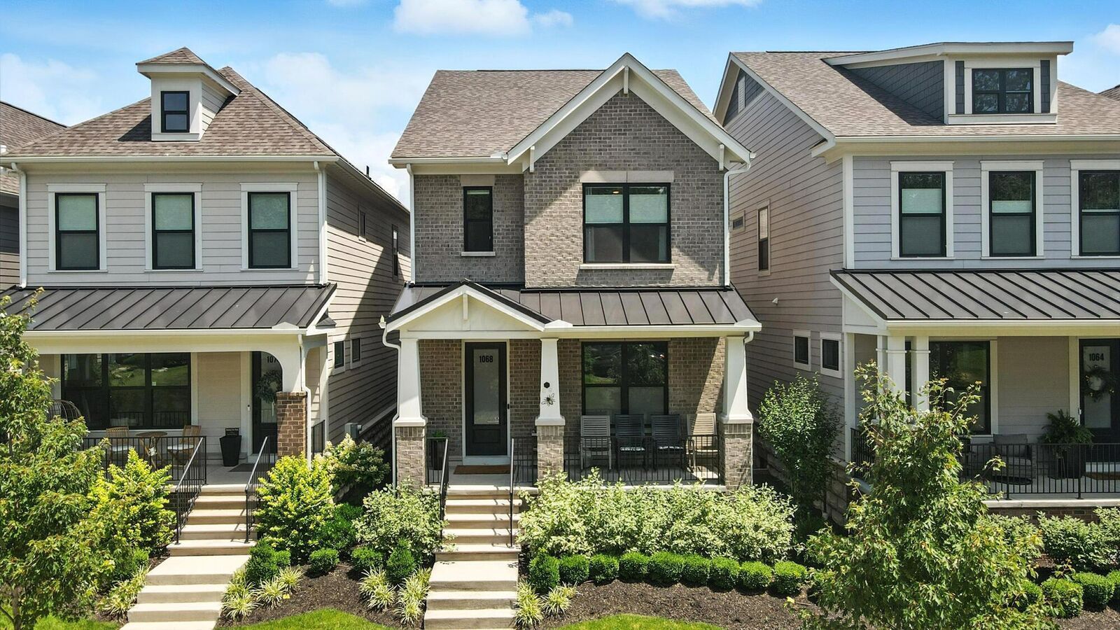 Property Photo: 1068 Edgehill Road OH 43212