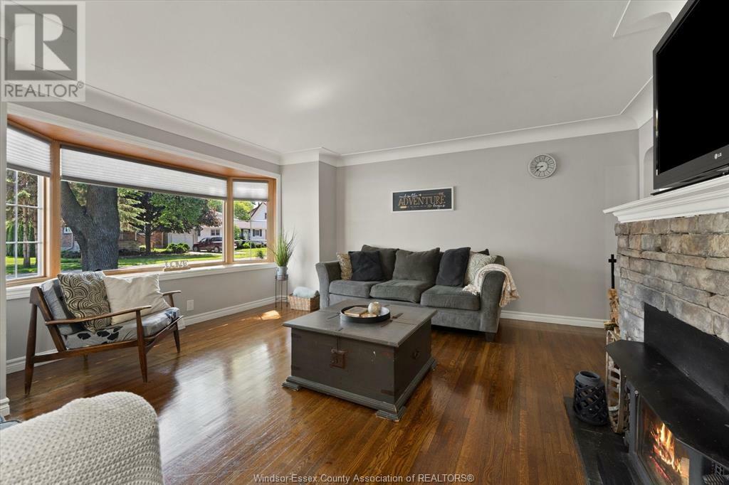 Property Photo: 469 John M Street ON N8P 1C1