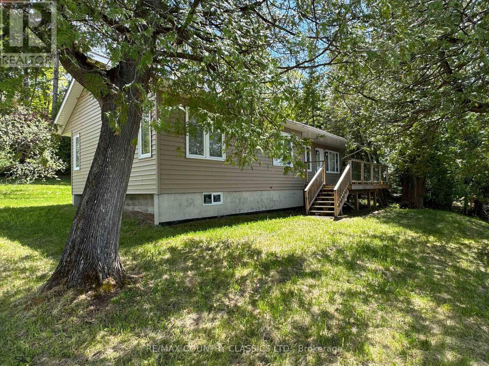 Property Photo: 27241 Highway 28 South ON K0L 1M0