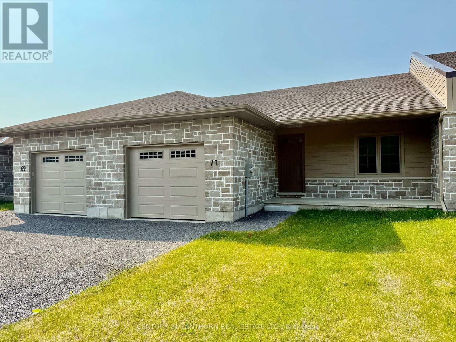 Property Photo:  71 Seymour Street West  ON K0K 2K0 