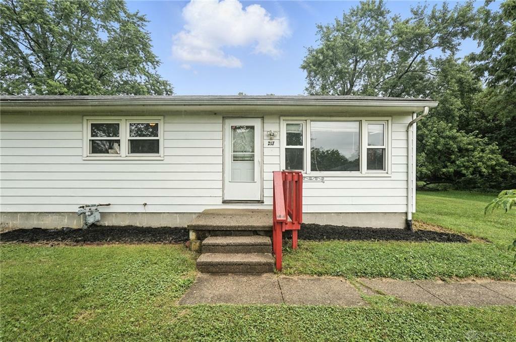 Property Photo:  217 Arcadia Drive  OH 45042 