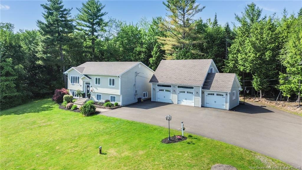 186 Rolling Hill Drive  Richibucto Road NB E3A 9V5 photo