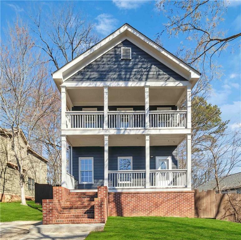 2395 Saint James Drive NW  Atlanta GA 30318 photo