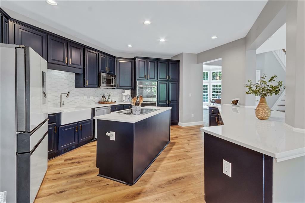 Property Photo: 3860 Overlake Drive GA 30041