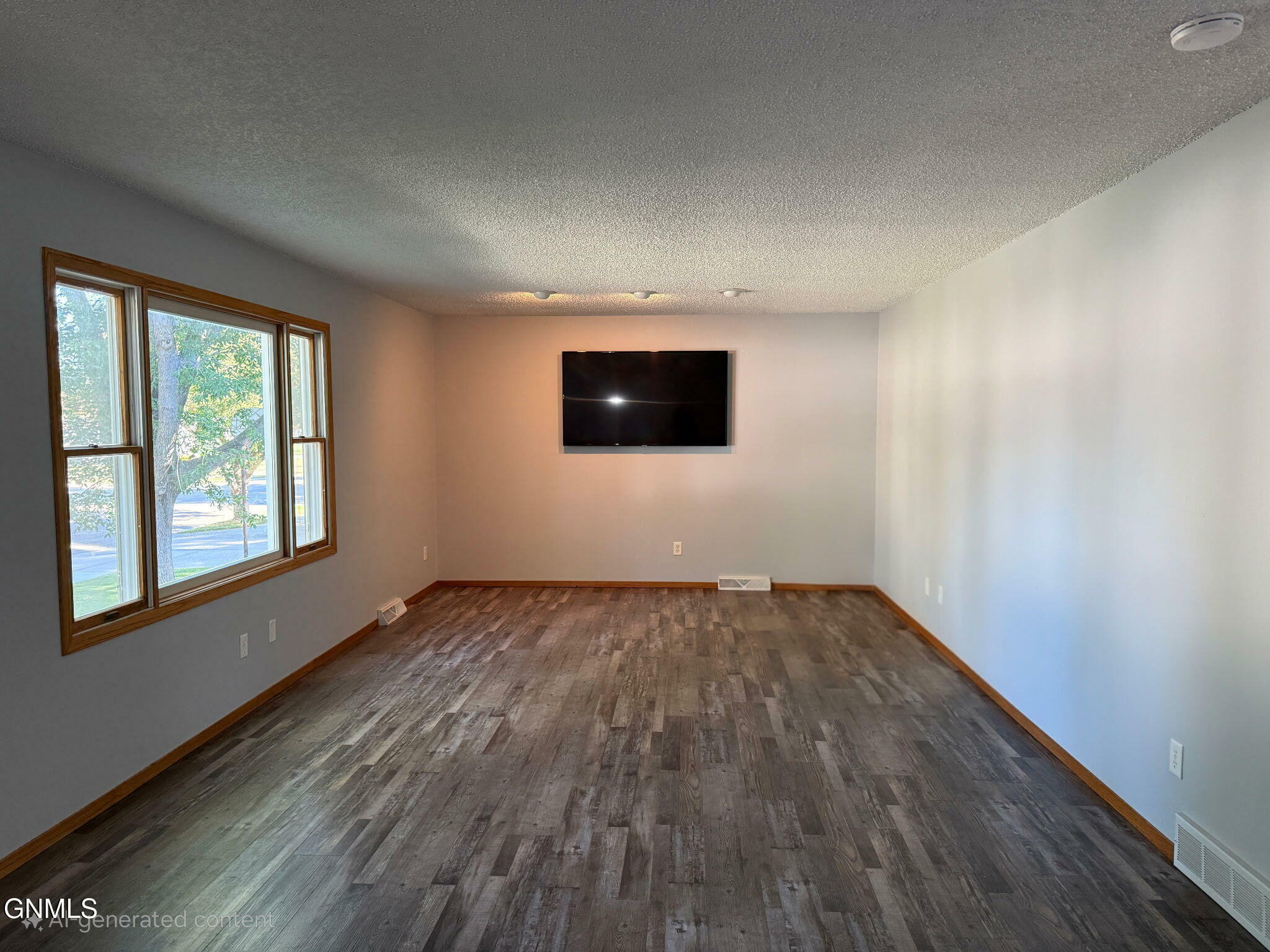 Property Photo:  1619 Wichita Drive  ND 58504 