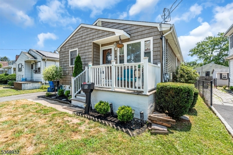 Property Photo: 85 Catherine St NJ 08880