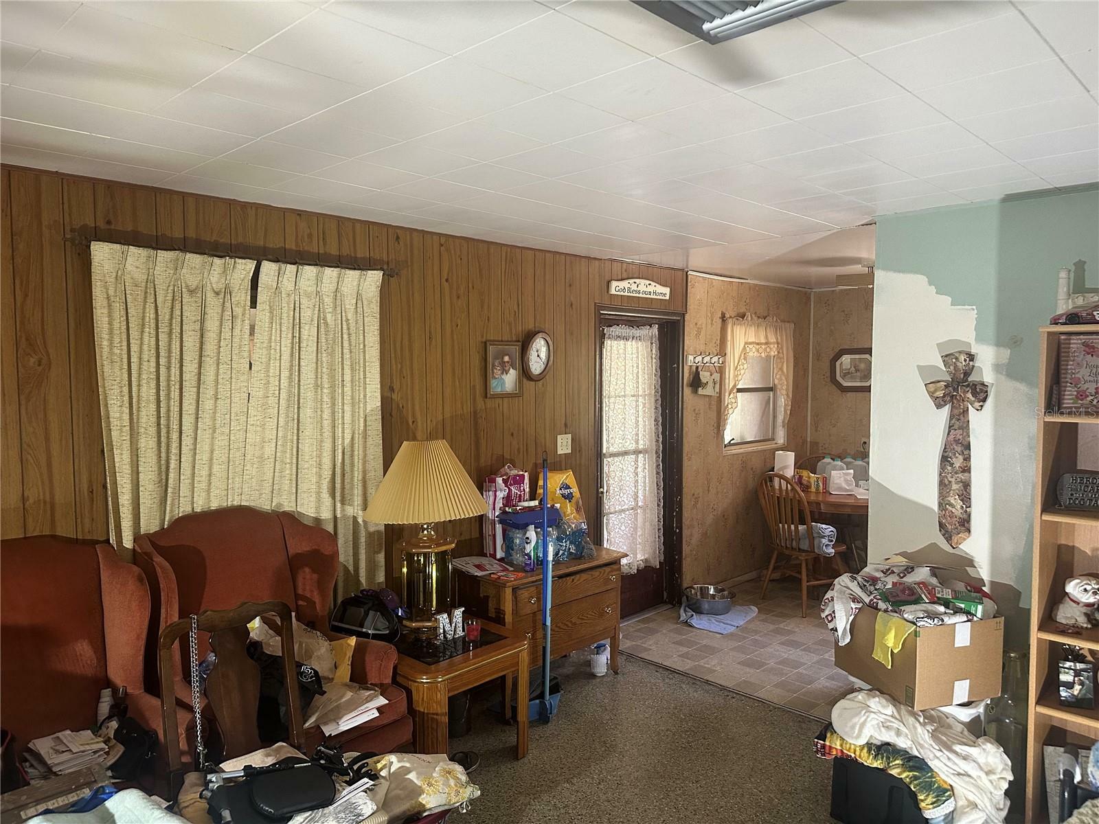 Property Photo: 11651 Fairmont Avenue FL 34788