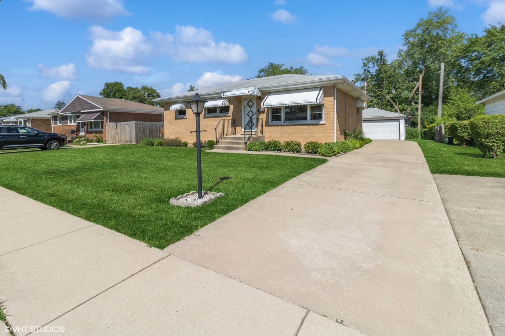 Property Photo: 1205 S Busse Road IL 60056