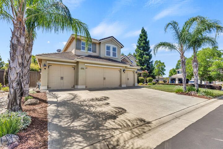 Property Photo: 1456 Oak Hill Way CA 95661
