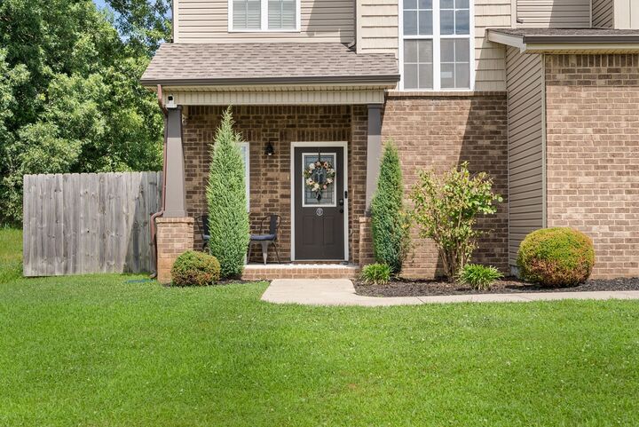 Property Photo: 951 Cherry Blossom Ln TN 37040