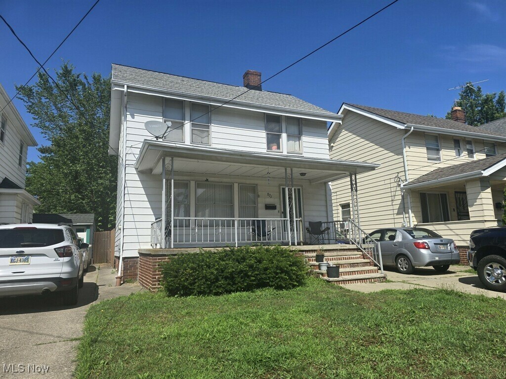 Property Photo: 871 Rondel Road OH 44110
