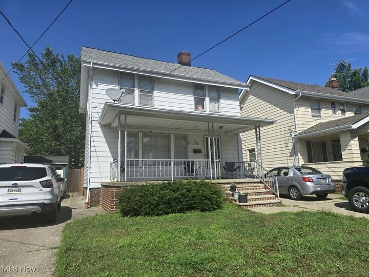 Property Photo:  871 Rondel Road  OH 44110 