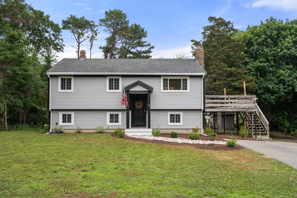 17 Minuteman Lane  Plymouth MA 02360 photo