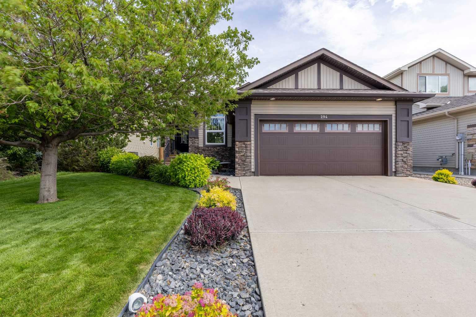 294 Mt Sundial Court W  Lethbridge AB T1J 5B7 photo