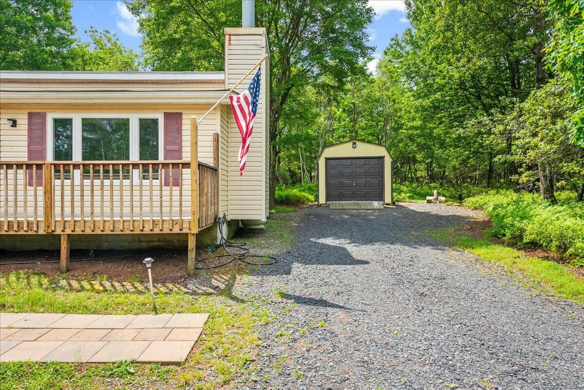 Property Photo:  605 N Scenic Drive  PA 18210 