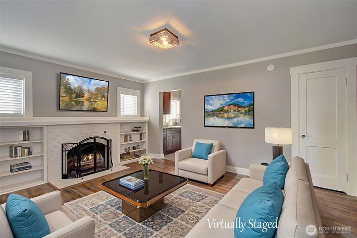 Property Photo: 421 24th Avenue WA 98632