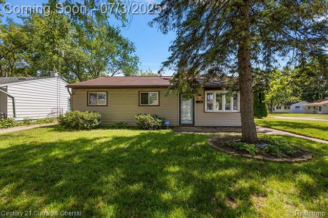 Property Photo: 1908 Alanson Street MI 48186