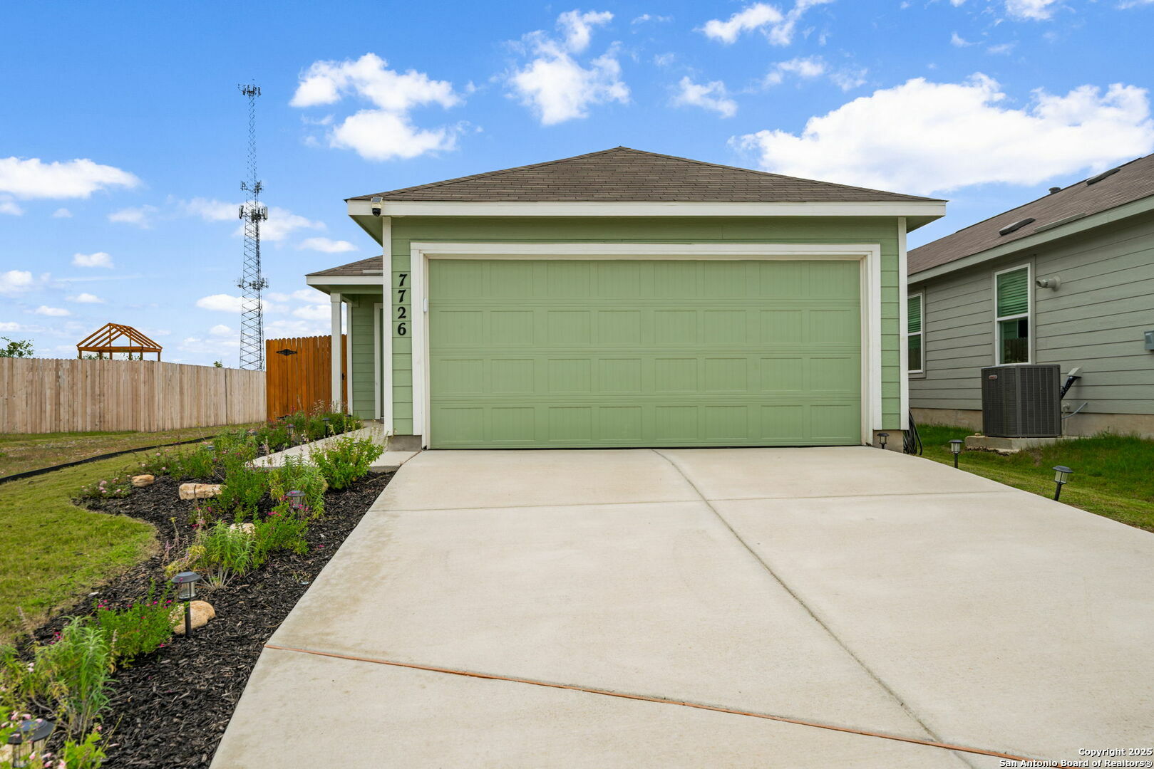 Property Photo: 7726 Chancery Gate TX 78253