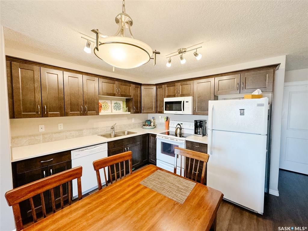 Property Photo:  210 Rajput Way 202  SK S7W 0V7 